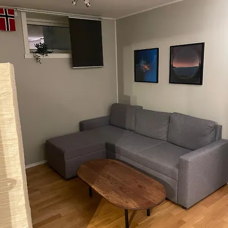 Peaceful Retreat In Downtown Apartment *